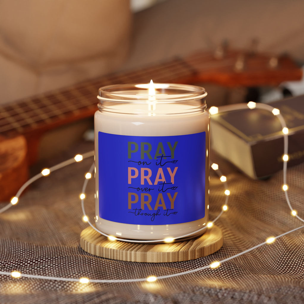 Copy of Mama Soy Candle 9oz — Scented Gift for Moms, Bold Pink Retro Text on Green